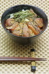 ハマチのづけ丼