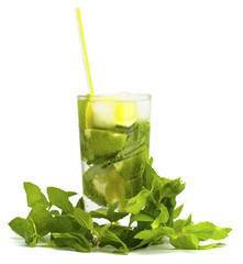 Alcoholic drink of Mojito and mint