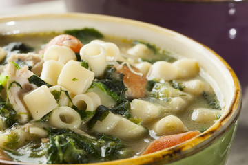 Healthy Spinach and Chicken Soup
