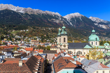Naklejka na ściany i meble Innsbruck, widok na miasto, Tyrol