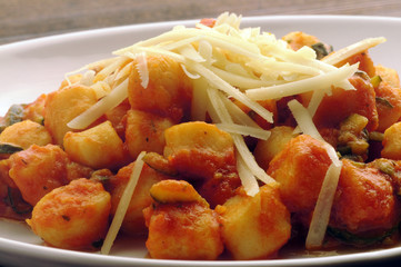 玉棋 Ньокки Gnocchi 뇨키