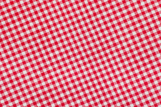 ed and white checkered tablecloth background, texture