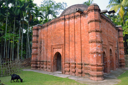 Zindapir Mosque in Bagerhat,Bamgladesh