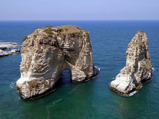 Fototapeta premium Dove Rock w Bejrucie w Libanie