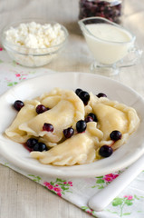 Dumplings with cottage cheese and black-currant