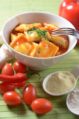 Ravioli mit Zutaten