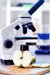 Laboratory microscope