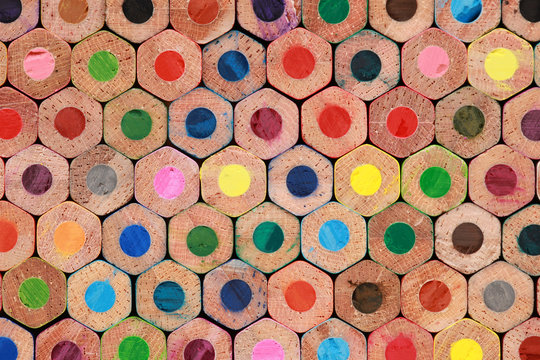 R&uuml;ckseite von Buntstiften