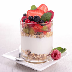yogurt with muesli and berries