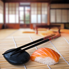 Sushi saumon, arrière-plan intérieur japonais