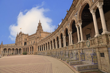 Fototapeta premium View of the Plaza of Spain in Seville