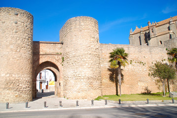 MURALLAS Y PUERTAS ISLÁMICAS EN RONDA, MÁLAGA. ANDALUCÍA. ESPAÑA