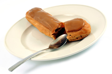 Assiette d'éclair au café