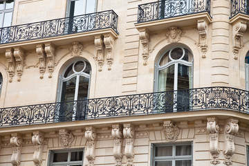 Villa mit Balkon - Paris