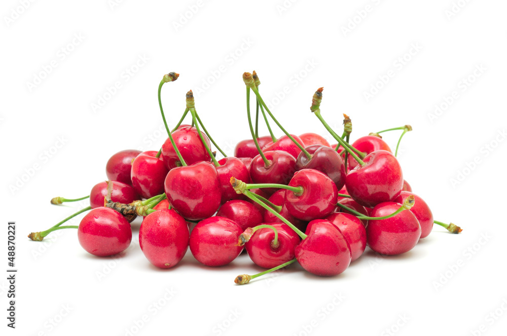 Wall mural sweet cherries isolated on white background