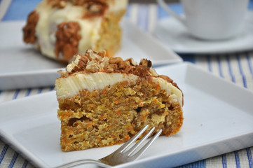 Karotten Walnuss Kuchen