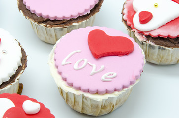 Valentine cupcakes