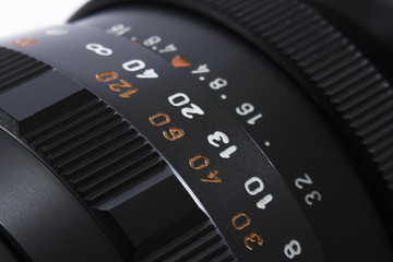 accuracy lens