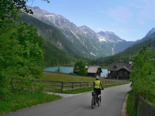 Fototapeta premium Austria,Alps-outlook on lake Jagersee