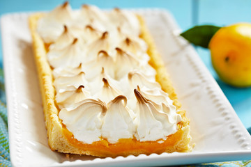 Lemon meringue pie