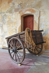 Fototapeta na wymiar beautiful wooden cart