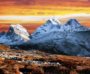 evening view of Ama Dablam