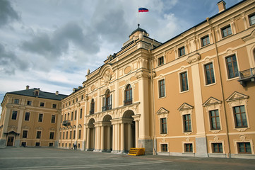 Fototapeta na wymiar Konstantyn Palace (Pałacu Kongresów Federal)
