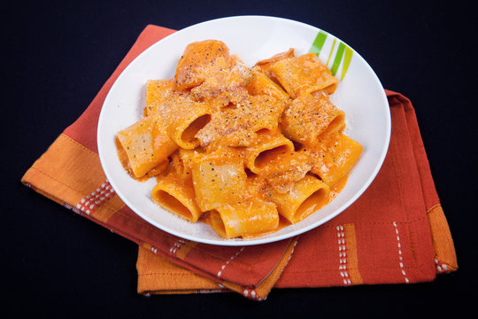 Mezzo pacchero all'Amatriciana