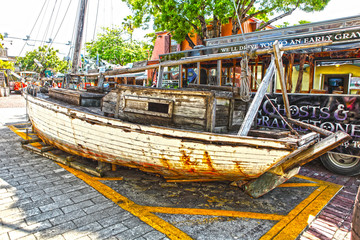 Fototapeta na wymiar Sailing - Key West