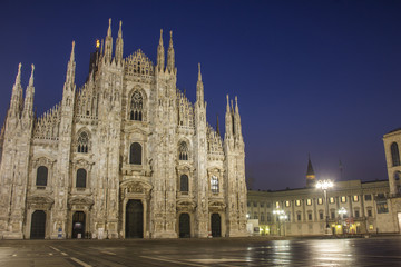 Fototapeta na wymiar Milan Dome