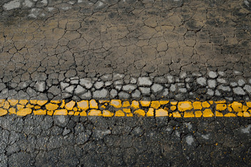 yellow line road marking, crack road