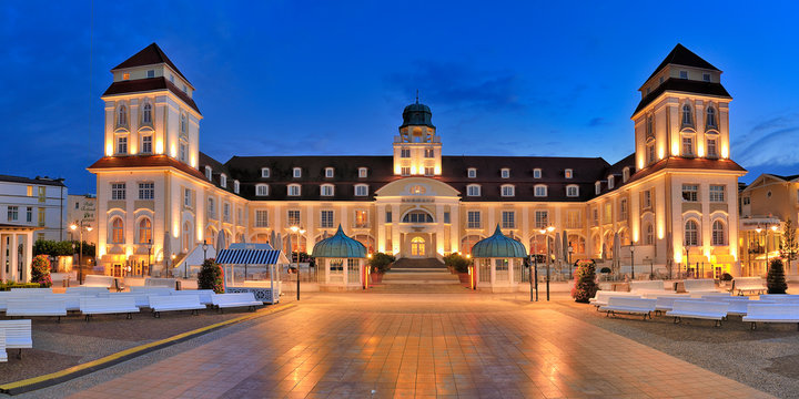 Abend am Kurhaus R&uuml;gen Binz