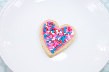 Obraz na płótnie Canvas Valentine heart cookie