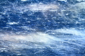Obraz na płótnie Canvas Raging morze z wściekłych fal