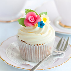 Flower cupcake