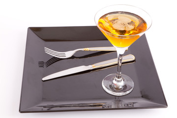 Dish with fork & knife and drink