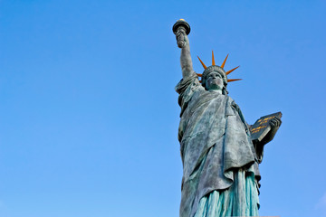 R&eacute;plica estatua Libertad de Par&iacute;s
