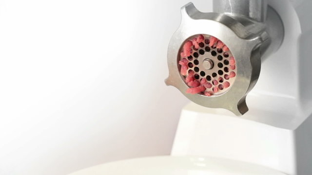 Mincer machine with fresh chopped meat