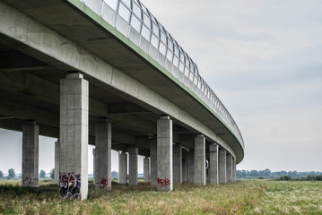 Autostradowa obwodnica Wrocławia - obrazy, fototapety, plakaty