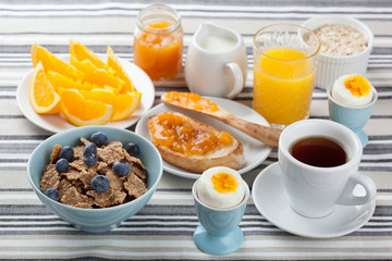 Obraz na płótnie Canvas zdrowe śniadanie