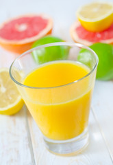 Fototapeta premium juice with fruit