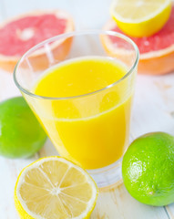 juice with fruit