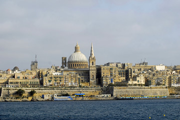 Fototapeta na wymiar Valletta całej przystani Slima
