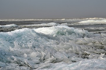 drifting ice © tvitvi