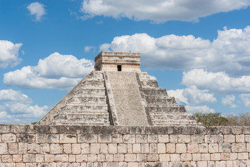 Mayan Pyramid in Chitchen Itza