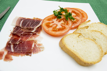 tomato, ham and bread all in one dish