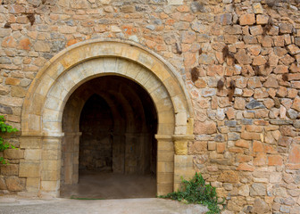 Plakat Canete Cuenca puerta kamienny fort San Bartolome Hiszpania
