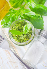 pesto