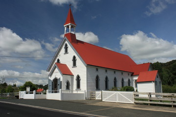 catholic church in Puhoi