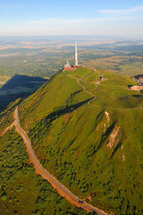 vue aérienne antenne Puy de dome